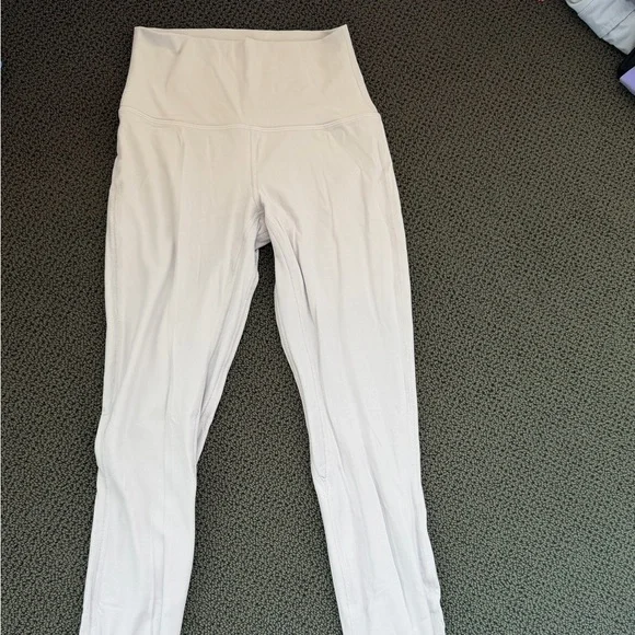 Cream double lined align leggings. Size 4. Cream/ light pink color. - Picture 1 of 4